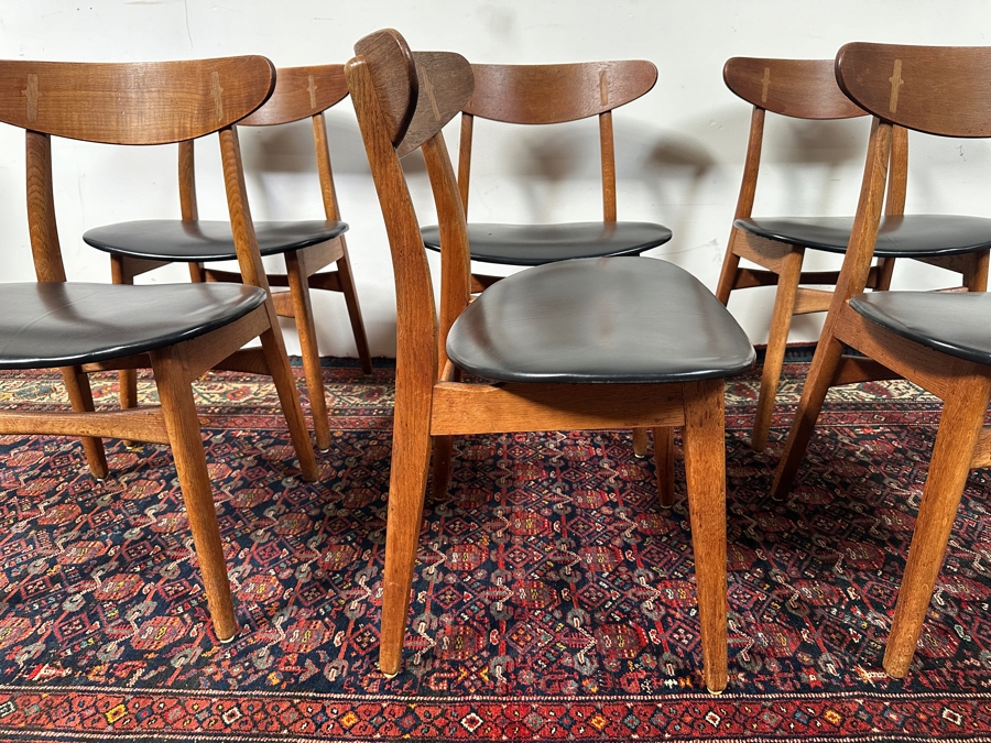 Six Signed Mid-Century Modern Carl Hansen & Son Danish Modern Chairs Designed By Hans J. Wegner Model CH 30 [Photo 5]