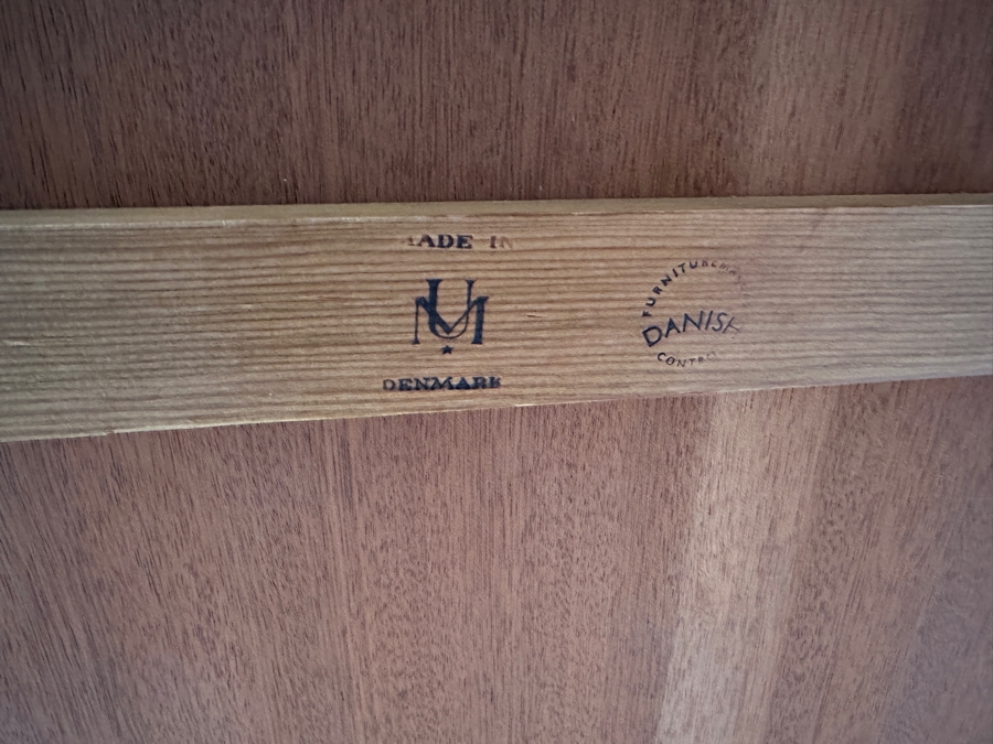 Vintage Mid-Century Danish Modern Johannes Andersen Teak Hidden Leaf Dining Table 67L (120.5L With Leaves In) X 35W X 29H - See Photos [Photo 21]