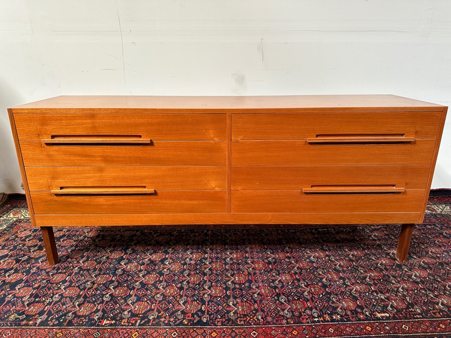 Custom Mid-Century Modern Teak 8-Drawer Chest Of Drawers Dresser 72W X 19D X 31H [Photo 4]