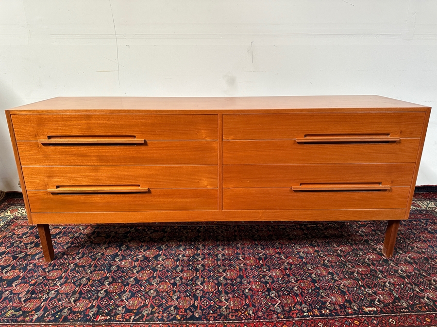 Custom Mid-Century Modern Teak 8-Drawer Chest Of Drawers Dresser 72W X 19D X 31H [Photo 5]
