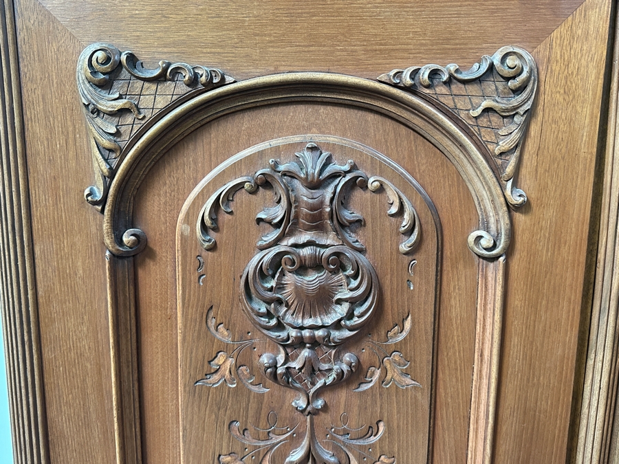 Antique French Carved Wooden Armoire 47W X 23D X 95H [Photo 6]