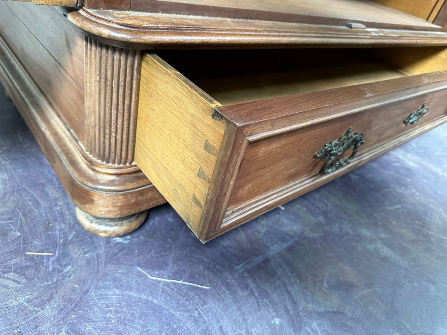 Antique French Carved Wooden Armoire 47W X 23D X 95H [Photo 14]