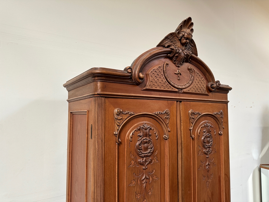 Antique French Carved Wooden Armoire 47W X 23D X 95H [Photo 15]