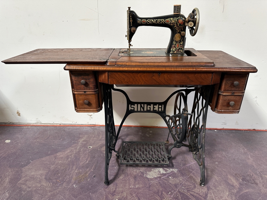 Vintage Singer Sewing Machine With Oak And Wrought Iron Cabinet 35W X 17D X 31H [Photo 6]