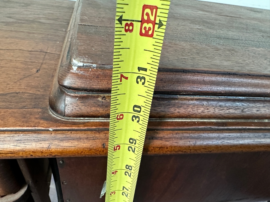 Vintage Singer Sewing Machine With Oak And Wrought Iron Cabinet 35W X 17D X 31H [Photo 15]