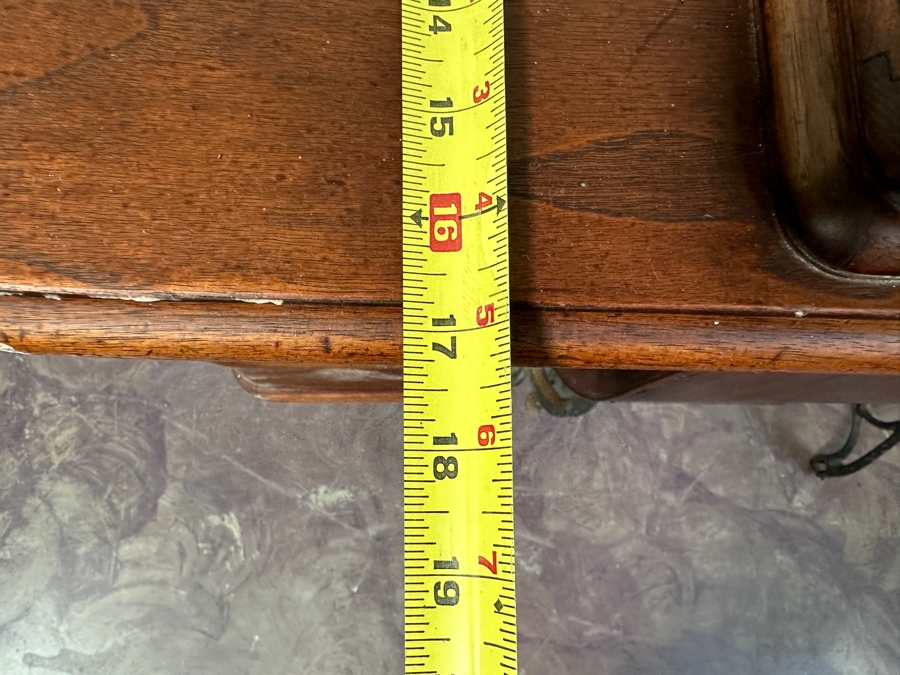 Vintage Singer Sewing Machine With Oak And Wrought Iron Cabinet 35W X 17D X 31H [Photo 14]