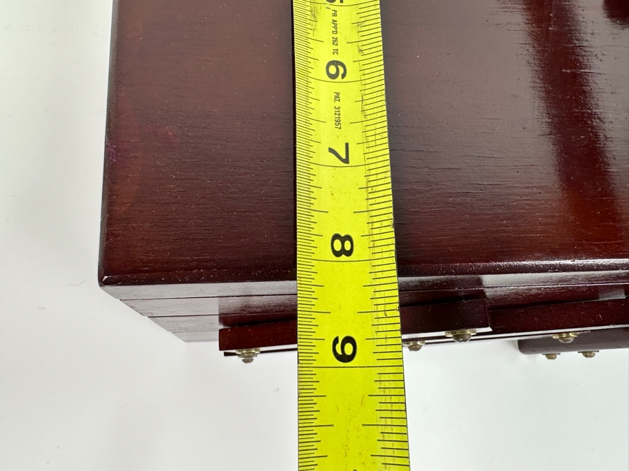 Fold Out Accordion Sewing Box 17W X 8.5D X 10.5H [Photo 5]