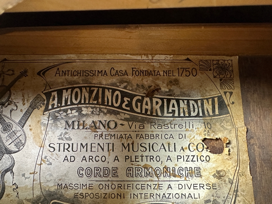 Vintage Italian Milano A. Monzino & Garlandini Guitar 37L X 13.5W X 2.5H [Photo 16]