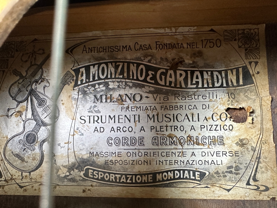 Vintage Italian Milano A. Monzino & Garlandini Guitar 37L X 13.5W X 2.5H [Photo 17]