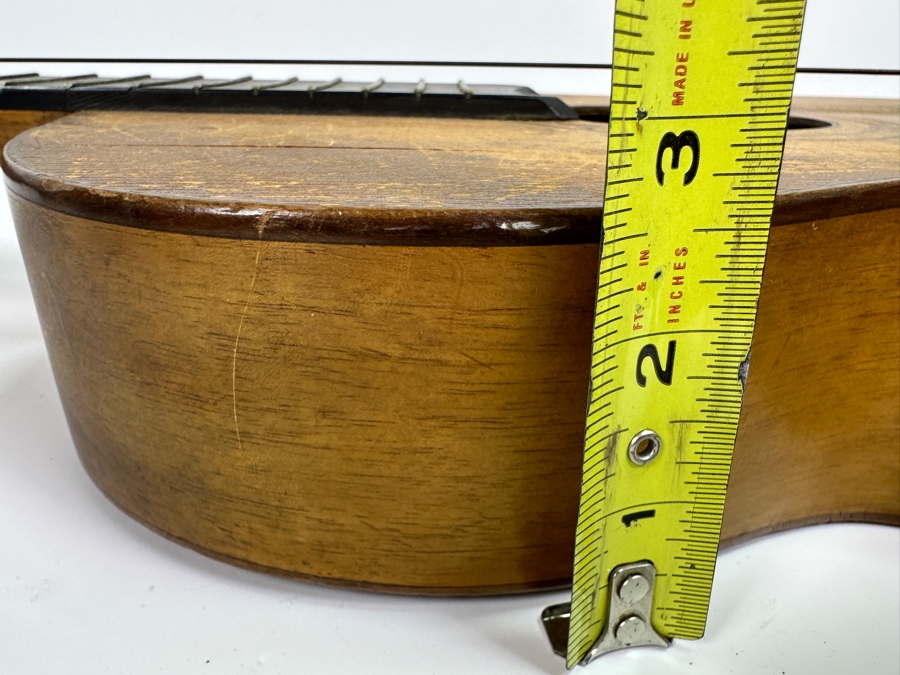 Vintage Italian Milano A. Monzino & Garlandini Guitar 37L X 13.5W X 2.5H [Photo 14]