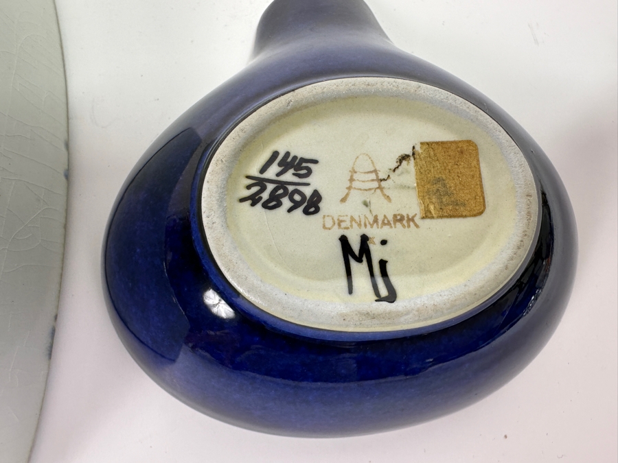 Signed Marianne Johanson For Royal Copenhagen Denmark: Square Dish In Faience 412/2883 And Spoon Rest 145/2898 [Photo 7]