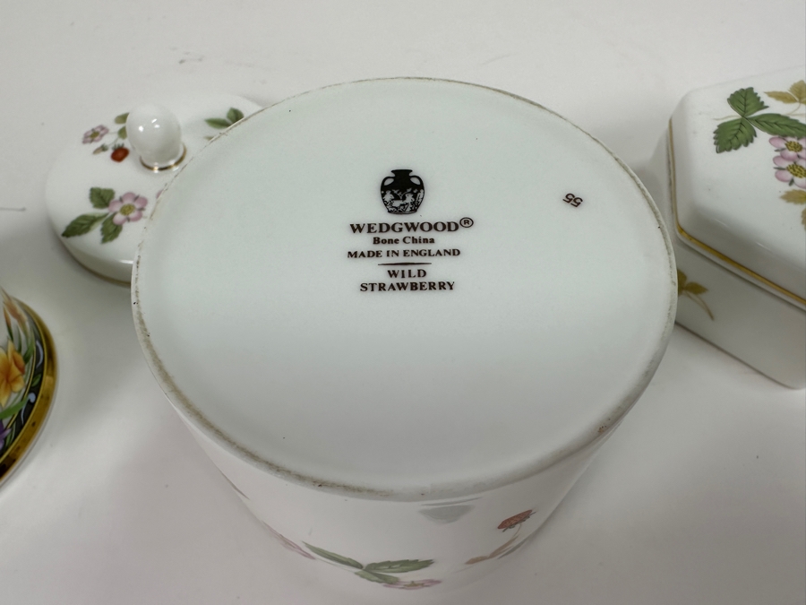 Collection Of Four Porcelain Boxes: (1) T. Limoges, (2) Wedgwood Bone China Wild Strawberry & (1) Ayshford Fine Bone China Staffordshire England Spring Flowers [Photo 9]