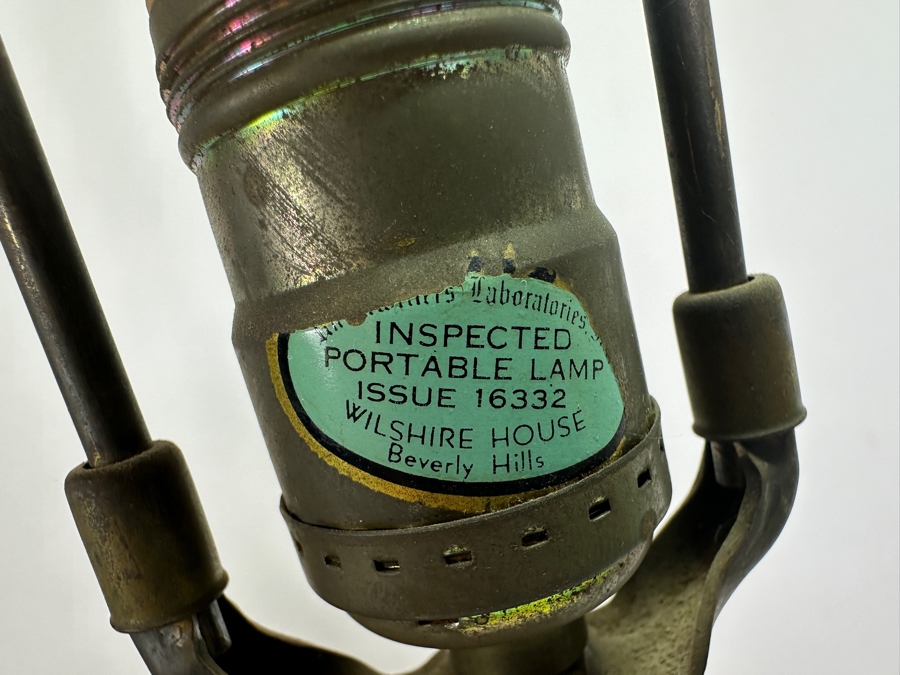 Pair Of Vintage Italian Murano Glass Pineapple Lamps (One Lamp Has Piece Missing From The Top Of The Pineapple - See Photos) 35H [Photo 10]