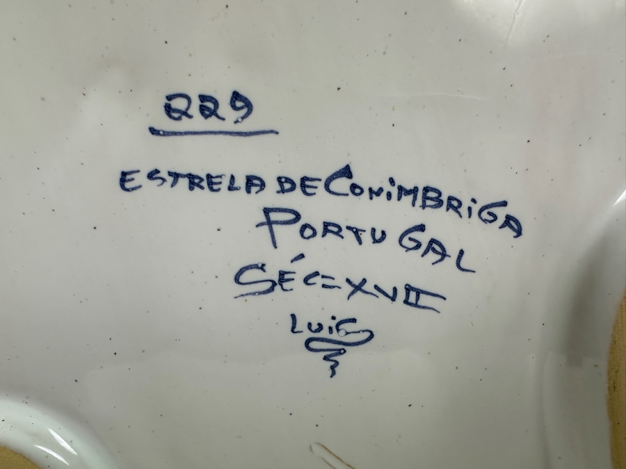 Signed Hand Painted Estrela De Conimbriga Portugal Porcelain Cat With Mouse Finial Jar With Lid 11W X 6.5D X 7H [Photo 8]