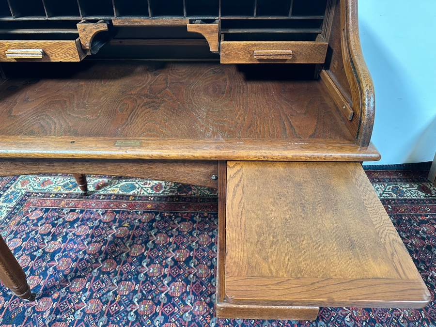 Vintage Oak Rolltop Desk 48W X 31D X 46H [Photo 6]