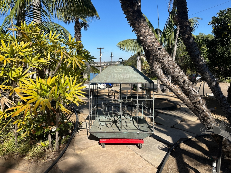 Large Copper Chandelier (Two Copper Bars Needs To Be Welded) [Photo 4]