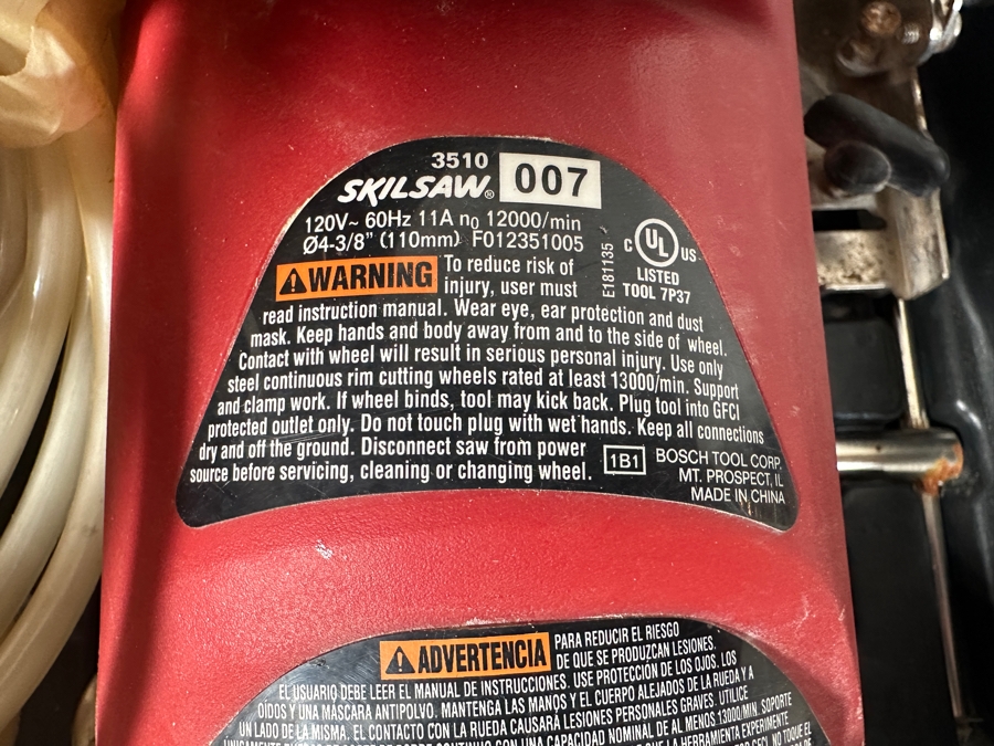 Makitia Reciprocating Saw Model JR3000V & Skil Handheld Tile Saw Model 3510 [Photo 4]