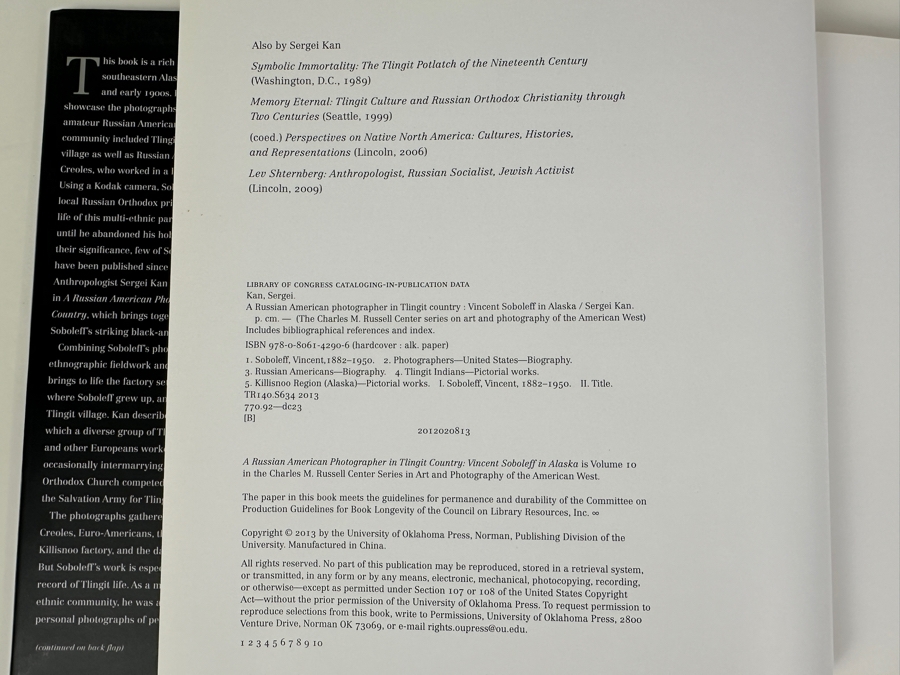 Just Added - First Edition Hardcover Book A Russian American Photographer In Tlingit Country Vincent Soboleff In Alaska Sergei Kan 2013 [Photo 4]