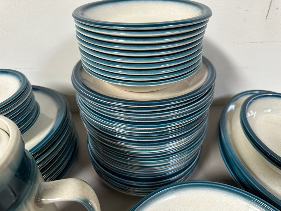 Just Added - Collection Of Wedgwood Blue Pacific Oven To Table Plates, Bowls, Cups & Saucers, Coffee Service Approximate Service For 10 - See Photos [Photo 5]
