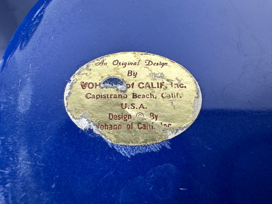 Just Added - Set Of Three Vohann Of California Pottery Lidded Jars 10.5 - 8H [Photo 5]