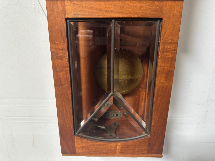 Just Added - Antique Wall Clock Tested Working With Star Of David On Back Of Case 8.5W X 6D X 23.5H [Photo 3]