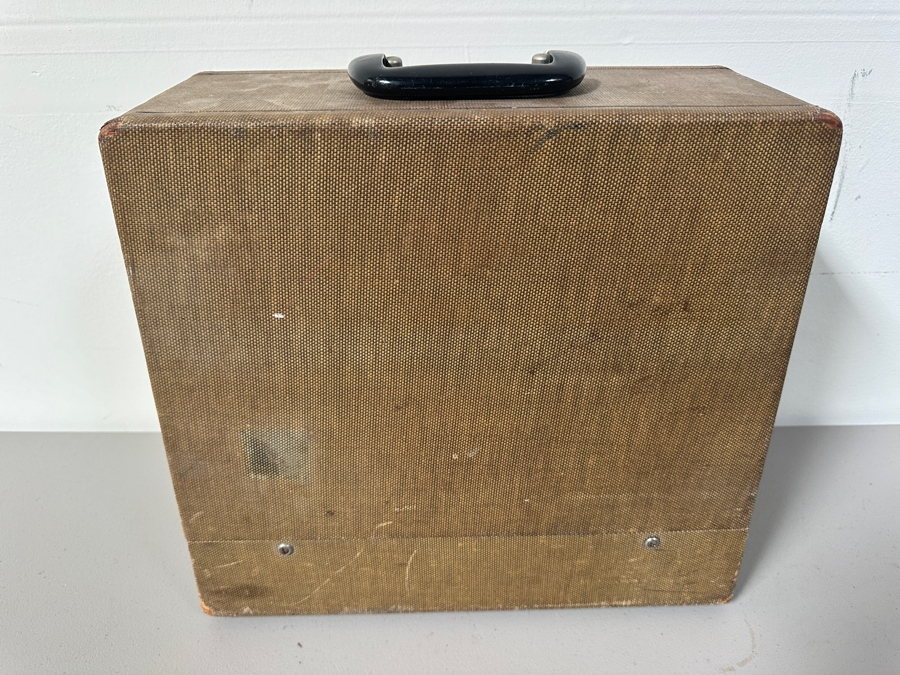 Just Added - Da-Lite Silver-Lite Screen With Stand And Vintage LaBelle 55 Slide Projector [Photo 5]