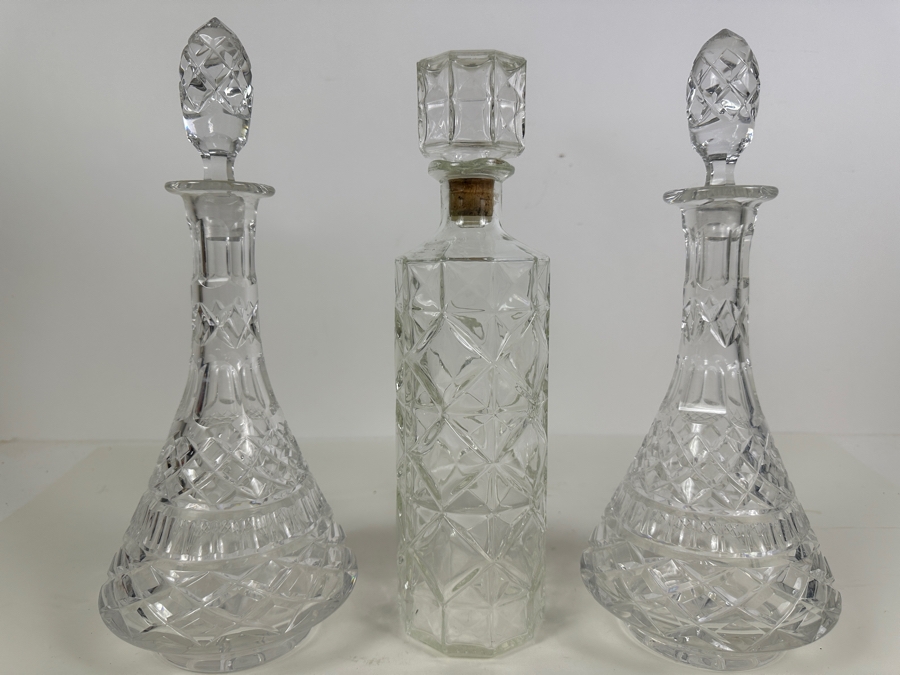 Just Added - Three Glass Liquor Decanters With Stoppers 12H [Photo 2]