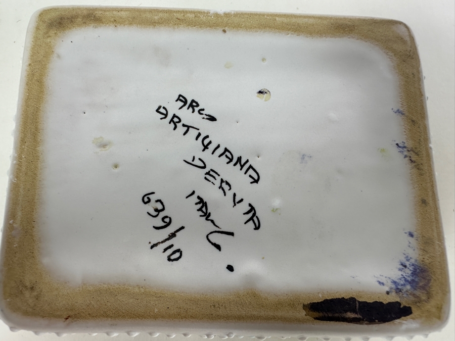 Just Added - Vintage 4Signed Deruta Italy Hand Painted Pottery Lidded Box 4W X 3D X 2H [Photo 7]