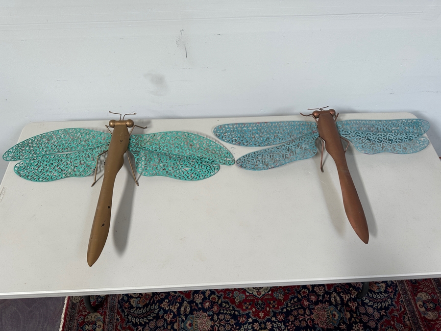 Pair of Metal Garden Dragonflies 39'W [Photo 2]