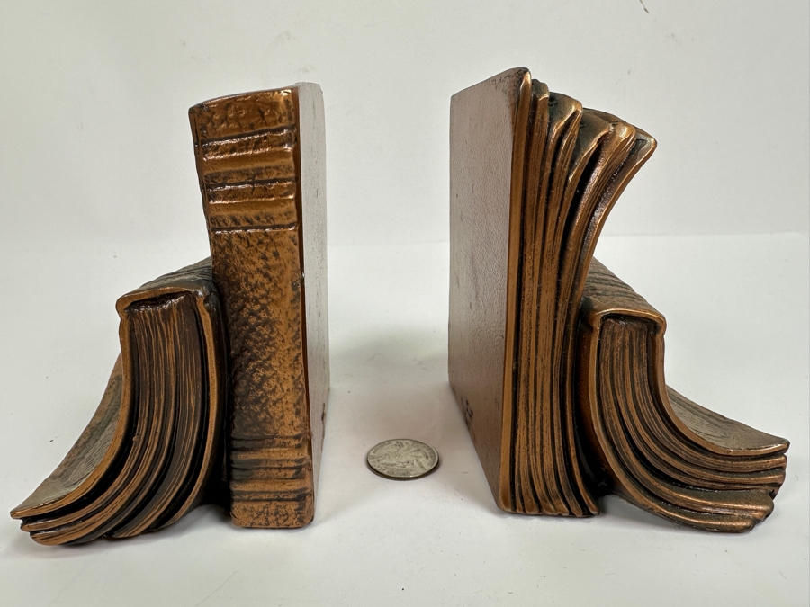 Pair of Vintage Metal Bookends Made in USA 6.5x4x4.5 [Photo 2]