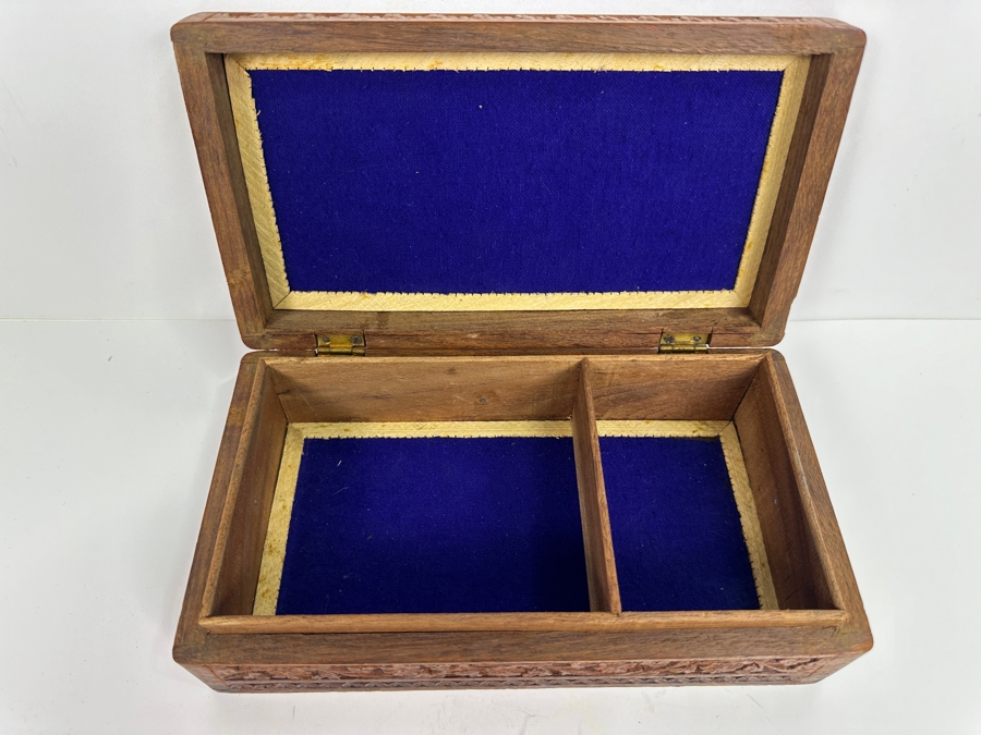 Relief Carved Wooden Box with Inlaid Bone from India [Photo 5]