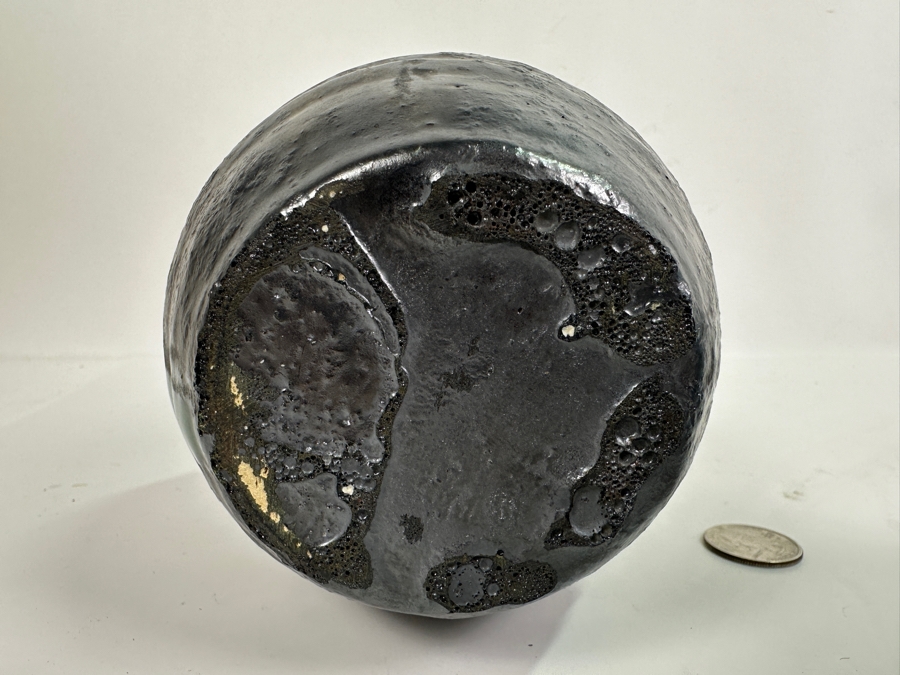 Doyle Lane (1925-2002, American) Blue Ceramic Weed Pot Signed Lane 4.5H (R) And Mid-Century Art Green Art Pottery Vase 6H [Photo 4]