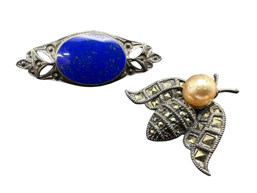 Pair Of Vintage Sterling Silver Brooches Pins 13.6g [Photo 1]