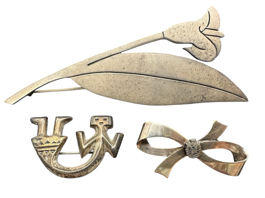 (3) Sterling Silver Brooches Pins 30.1g [Photo 1]