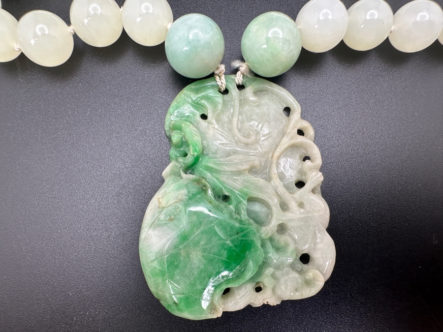 Stunning Vintage Chinese Carved Jade Pendant With Jade Beaded 26' Necklace And Silver Clasp 131g [Photo 3]
