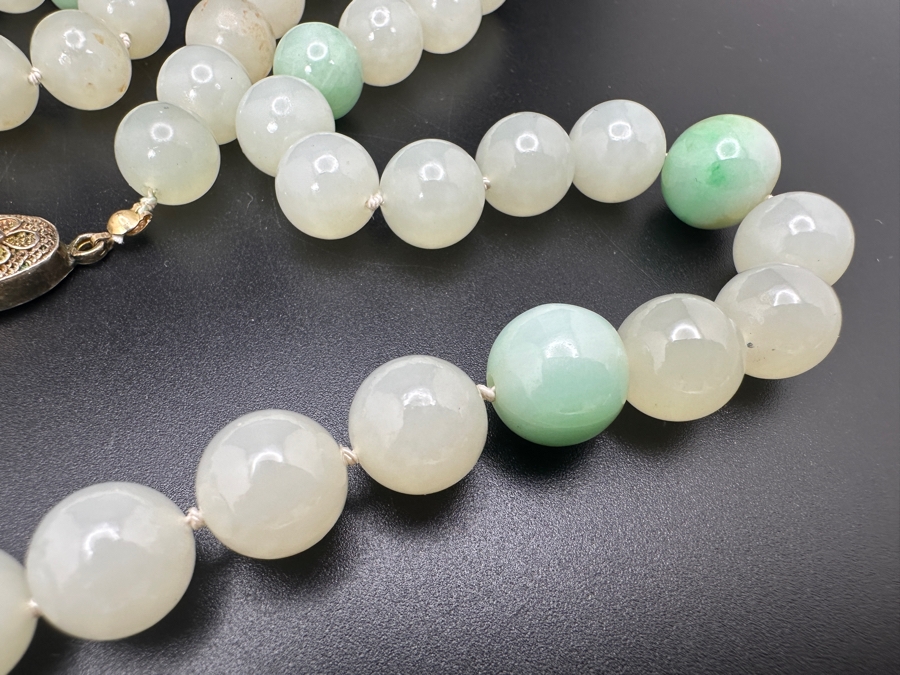 Stunning Vintage Chinese Carved Jade Pendant With Jade Beaded 26' Necklace And Silver Clasp 131g [Photo 9]