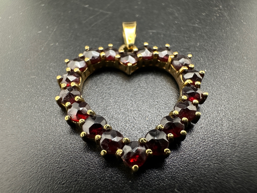 14K Gold With Garnets Heart Pendant Germany 2.7g [Photo 2]