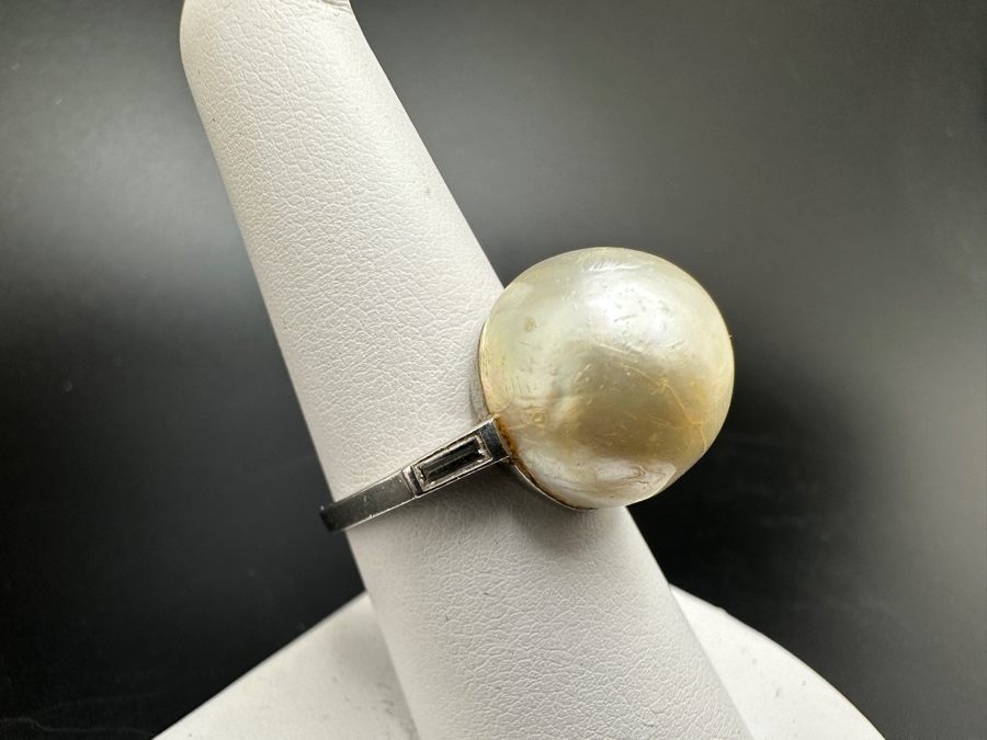 Platinum Ring With Large Pearl Size 8 [Photo 2]