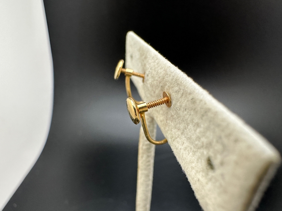 14K Gold Green Jade Screw Back Clip On Earrings 1.8g [Photo 6]