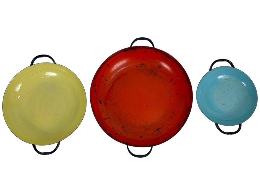 Set of (3) Caravelle Sizzling Servers Made in France