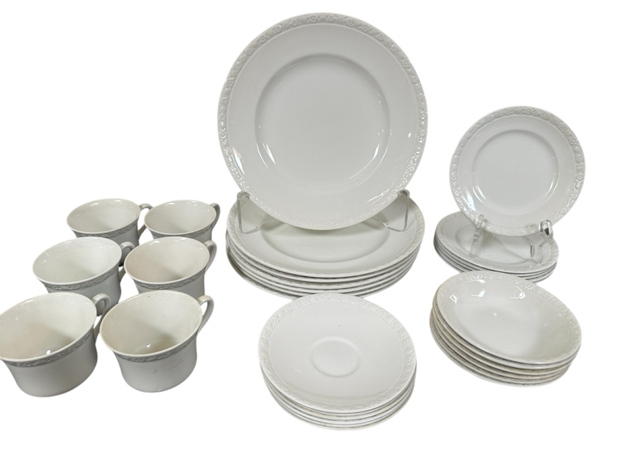 Wedgwood Hedge Rose China Dinnerware  [Photo 1]