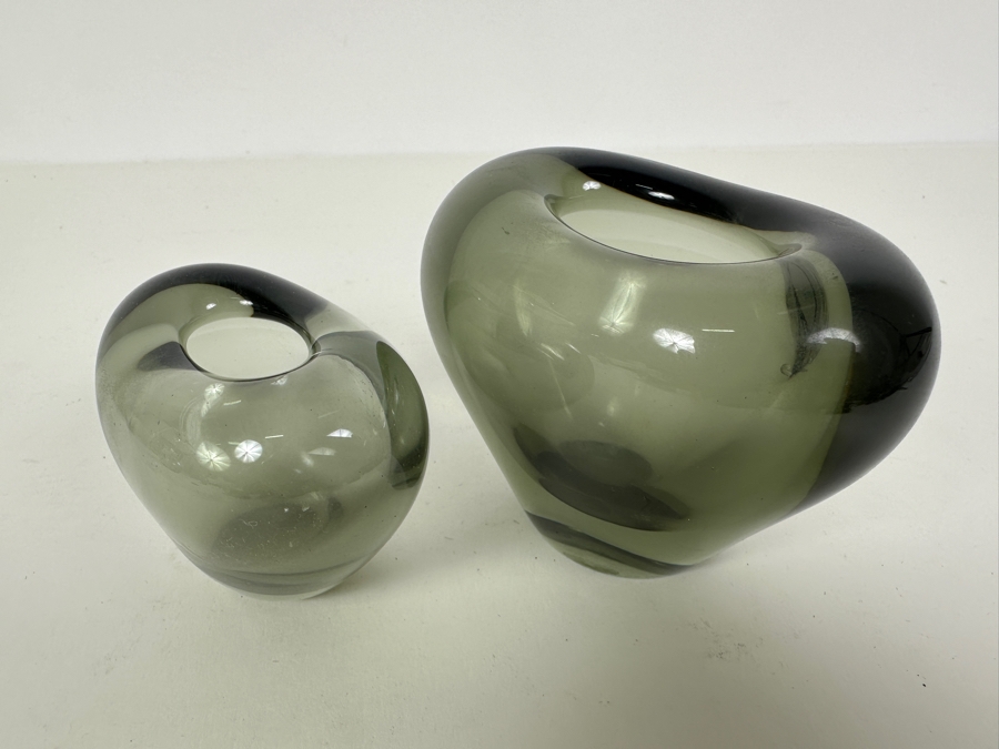 Pair Of Vintage Mid-Century Modern Holmegaard Heart Shaped Vases Designed By Per Lutken Danish 2.5H & 3H [Photo 5]