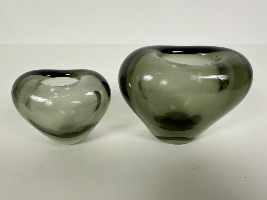 Pair Of Vintage Mid-Century Modern Holmegaard Heart Shaped Vases Designed By Per Lutken Danish 2.5H & 3H [Photo 3]