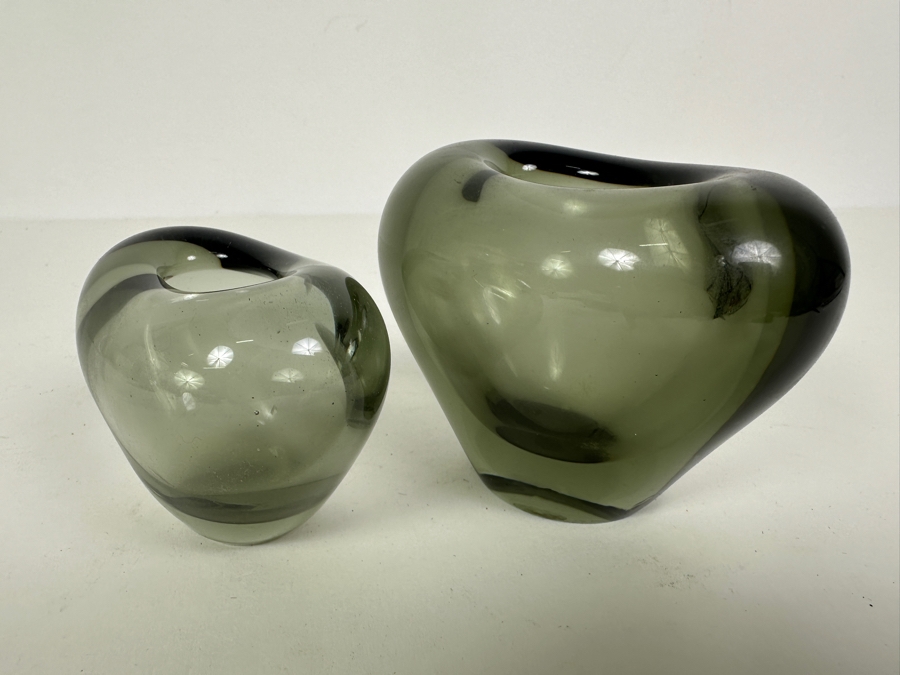 Pair Of Vintage Mid-Century Modern Holmegaard Heart Shaped Vases Designed By Per Lutken Danish 2.5H & 3H [Photo 4]