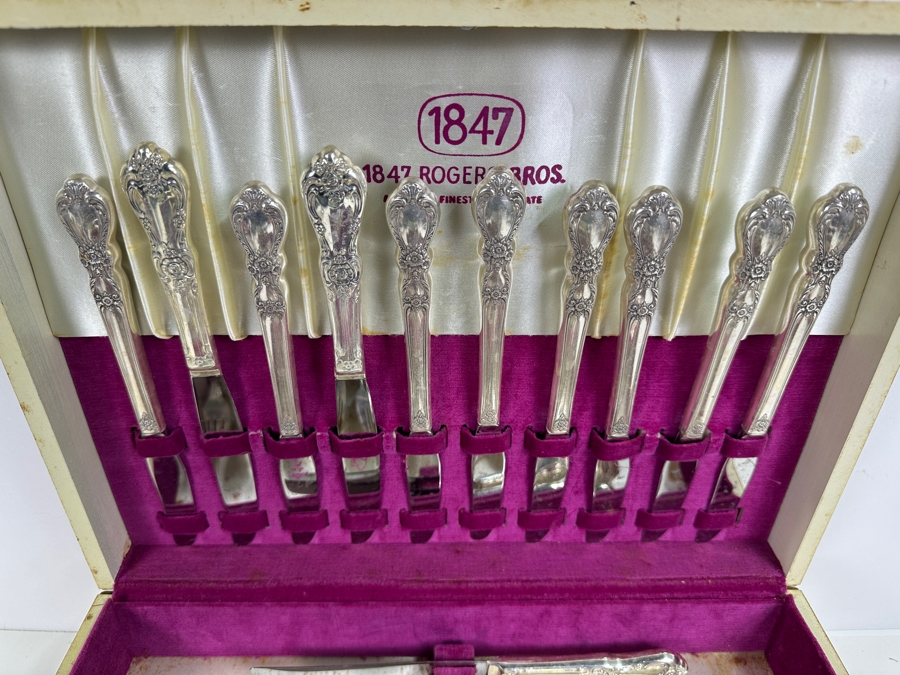 Rogers Bros. Heritage Silverplate Flatware Set [Photo 3]