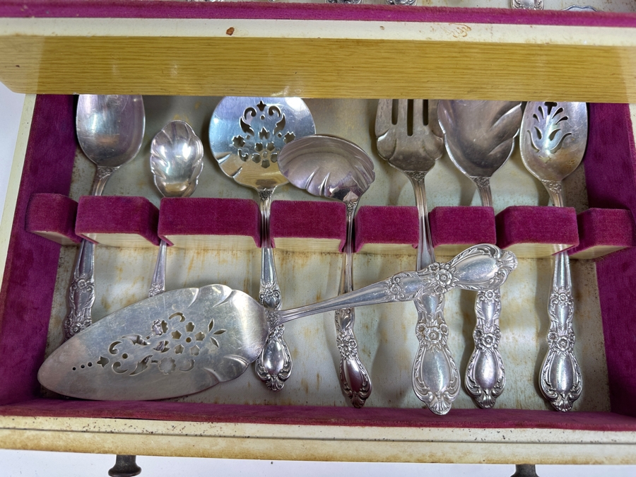Rogers Bros. Heritage Silverplate Flatware Set [Photo 4]