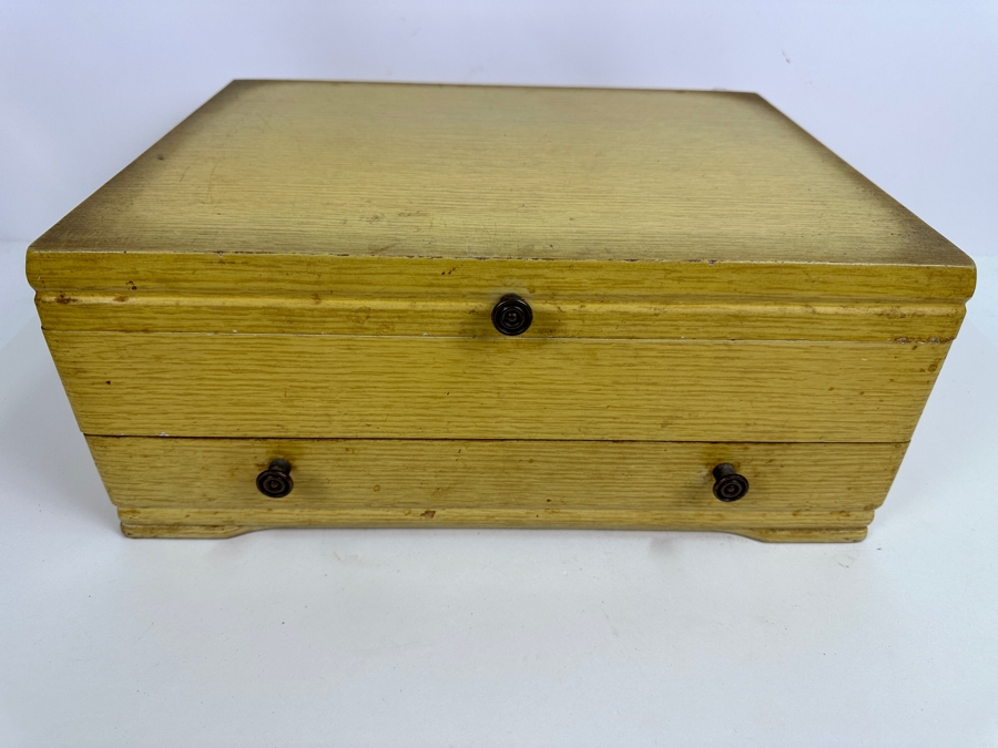 Rogers Bros. Heritage Silverplate Flatware Set [Photo 7]