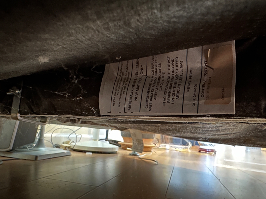 Just Added - Leather 3-Piece Sectional Sofa 152W X 67D X 33H [Photo 8]