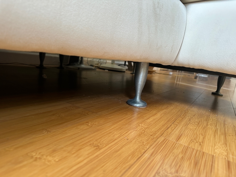 Just Added - Leather 3-Piece Sectional Sofa 152W X 67D X 33H [Photo 7]