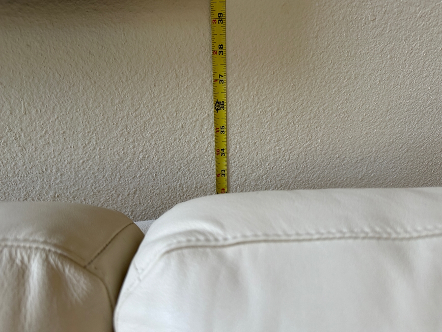 Just Added - Leather 3-Piece Sectional Sofa 152W X 67D X 33H [Photo 12]